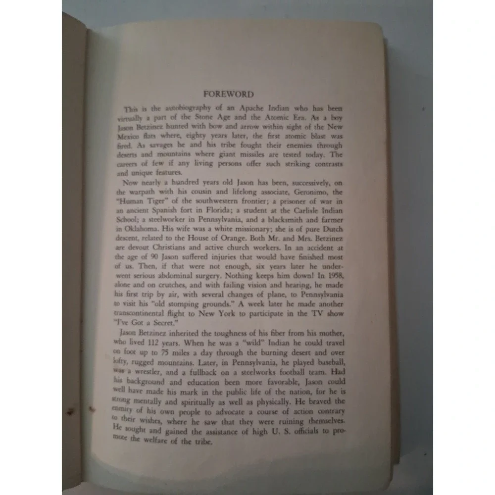 I Fought with Geronimo by Jason Betzinez 1st Edition 1959 HCDJ